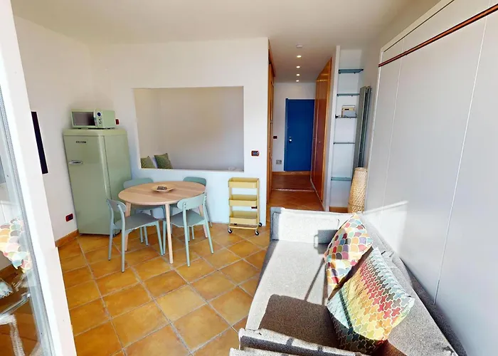 Climatise Avec Wifi, Vieille - Fr-1-196-361 * Μεντόν